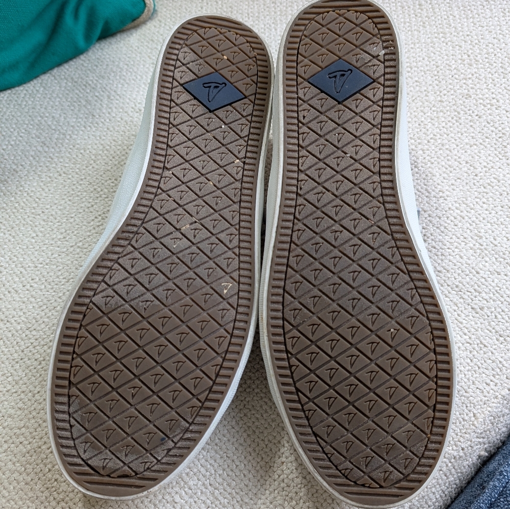 Sperry Canvas Sneakers Authentic - Picture 6 of 9